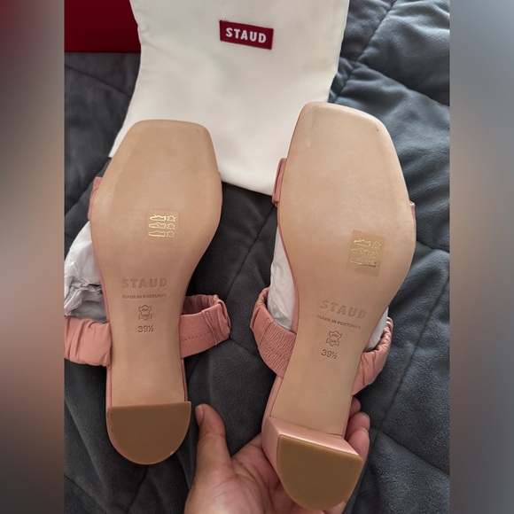 STAUD pink heeled slip on sandals - Picture 3 of 4